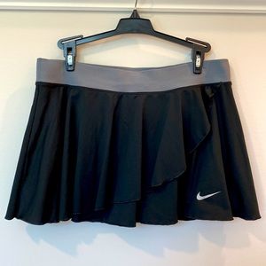 Nike Dri-fit black tennis skirt
